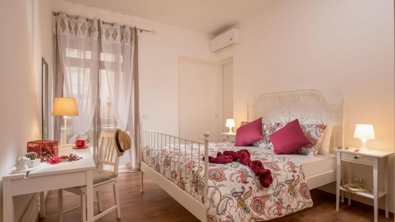 Sweet Rooms Piramide Bed And Breakfast Rome Exterior photo